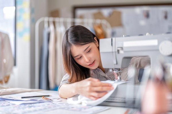 Quelle croisière permet de participer à des ateliers de fabrication de textiles en Inde?
